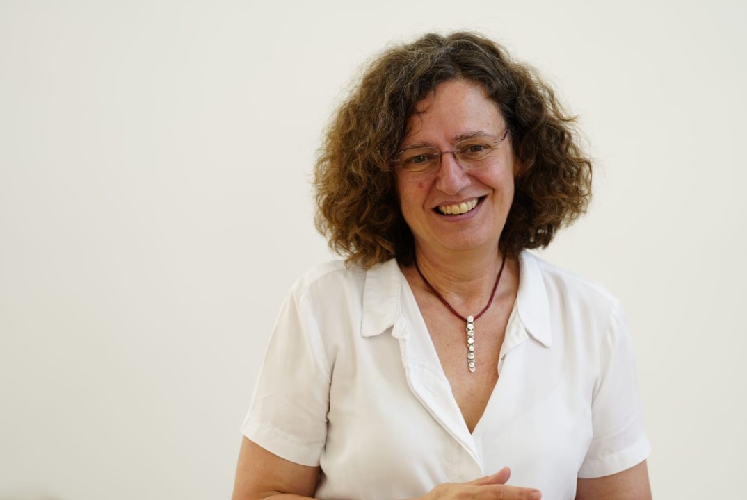 Mònica Borrell Giró somrient a càmera