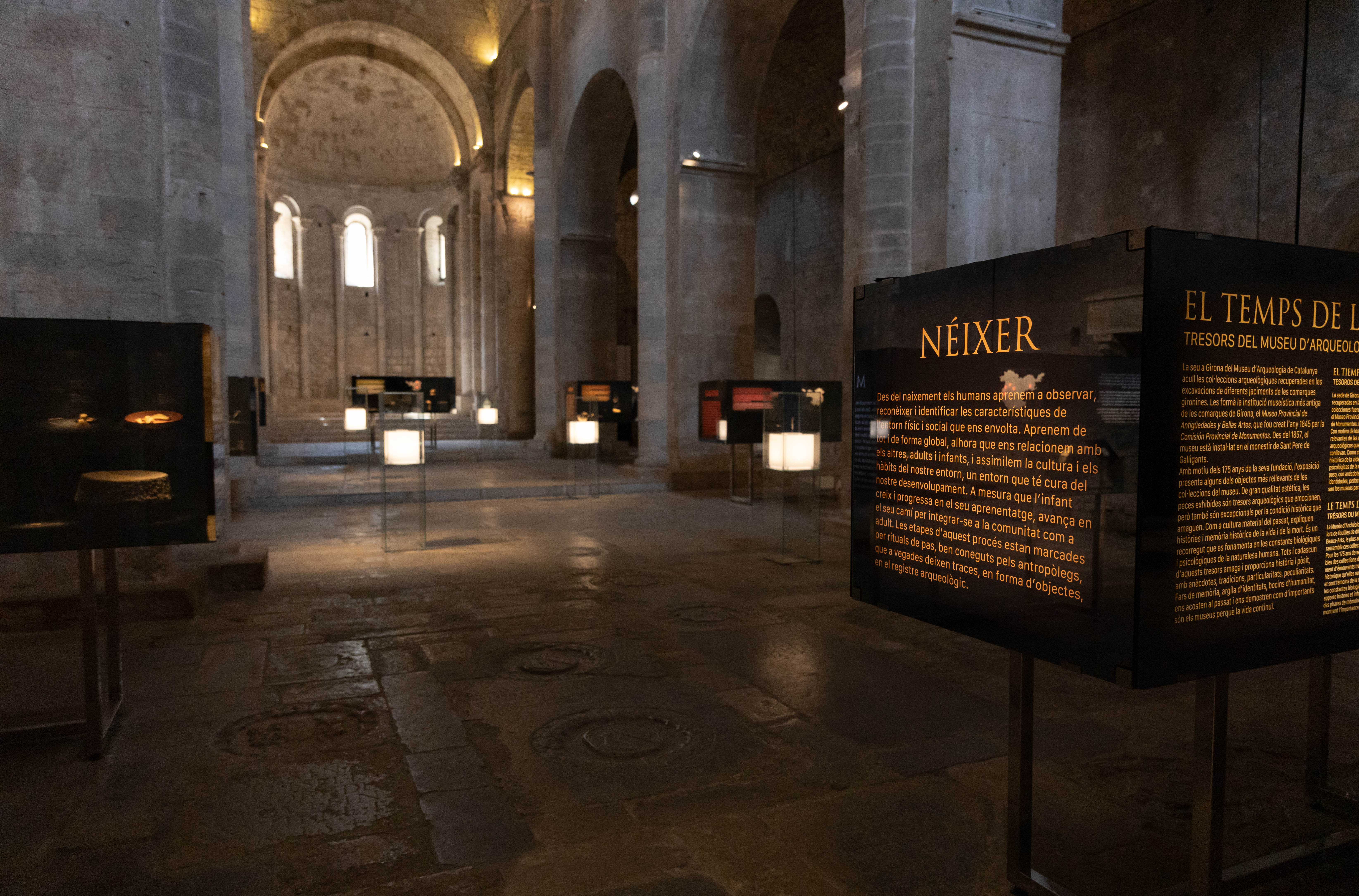 Exposició "El temps de la memòria" al monestir de Sant Pere de Galligants.