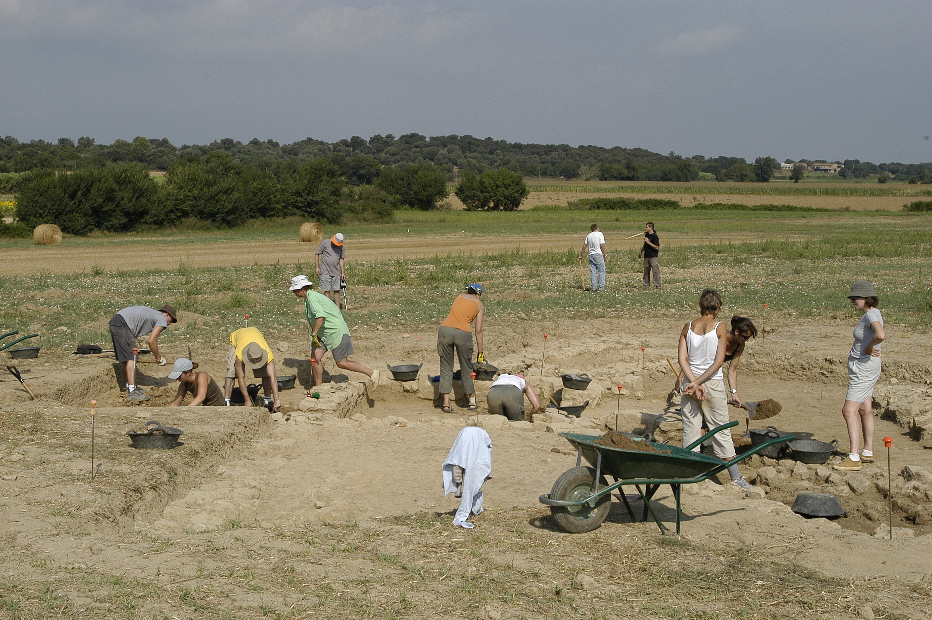 Treballs d'excavació arqueològica. 